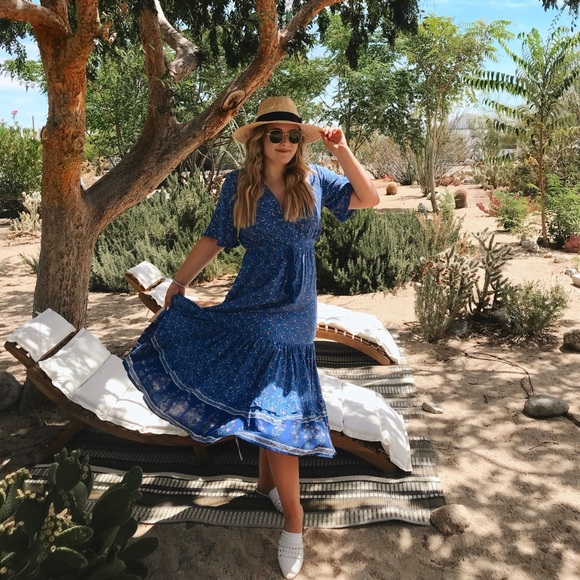 MEET YOUR SELLER ♡ - Picture 2 of 10